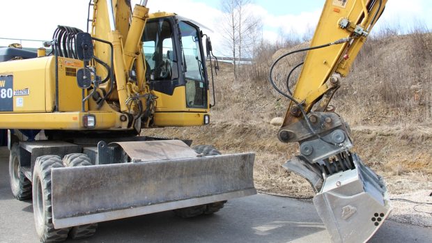 Slavnostní zahájení výstavby dalších úseků dálnice D3 u Veselí nad Lužnicí