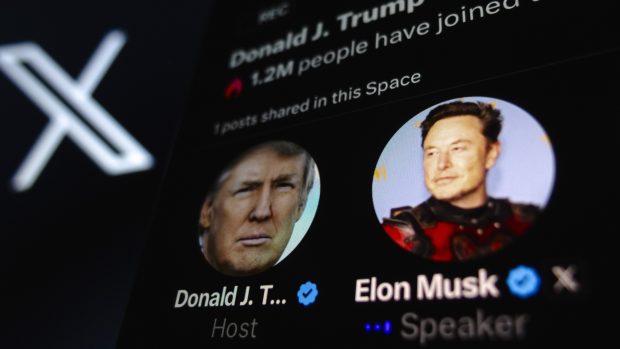 Elon Musk zpovídal online Donalda Trumpa