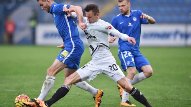 Fotbalisté Liberce nedopustili překvapení a zdolali Olomouc 2:1