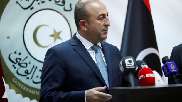 Turecký ministr zahraničí Mevlüt Çavuşoglu