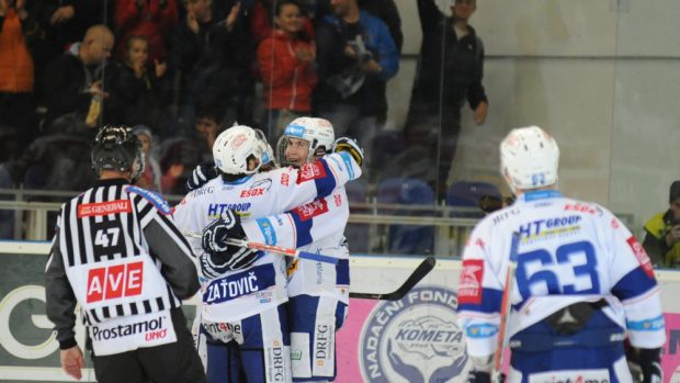 Brněnská radost. Hokejisté Komety zůstávají i po nedělním 13. kole extraligy první