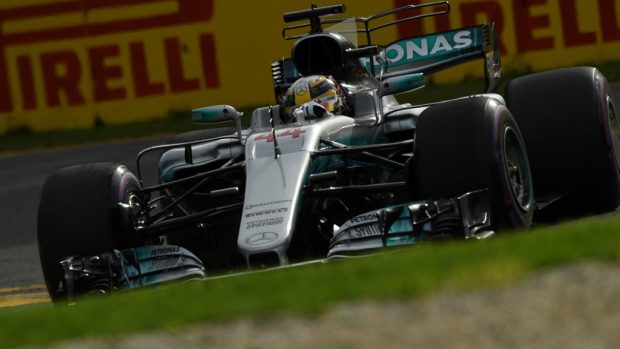 Lewis Hamilton bude chtít prodloužit nadvládu týmu Mercedes