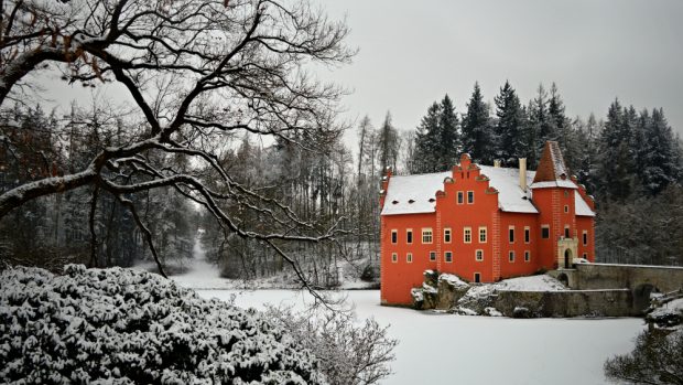 Zámek Červená Lhota