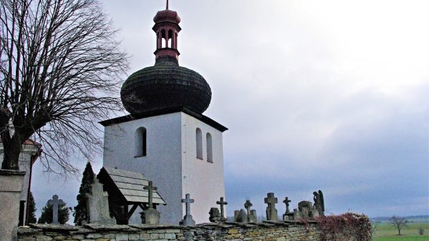 Dominanta Podorlického kraje, kostel sv. Ducha v Dobrušce