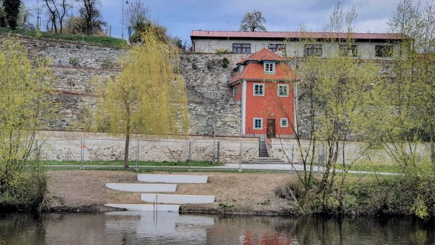 Nový vstup do řeky Vltavy u domku Egona Schieleho v Českém Krumlově