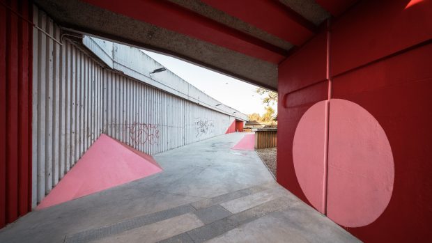 Nevyužívaný podchod Hlávkova mostu u pražského metra Vltavská se změnil na skatepark