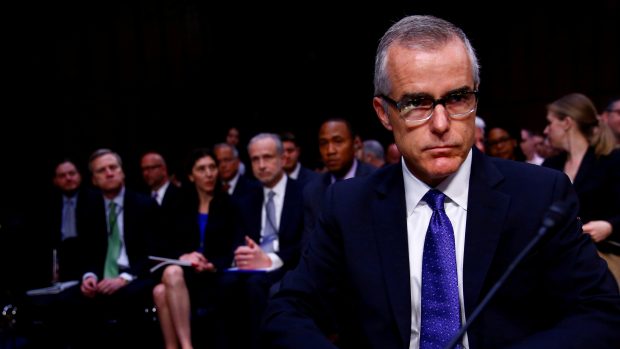 Někdejší náměstek ředitele FBI Andrew McCabe na archivním snímku z května 2017.