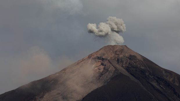 Aktivní sopka Fuego.