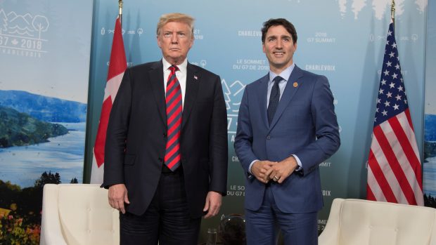 Donald Trump a Justin Trudeau na summitu G7 v Kanadě