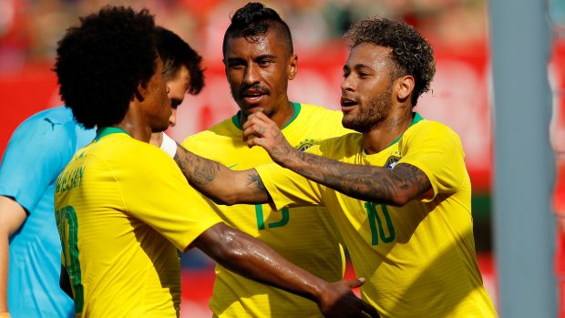 Brazilští fotbalisté při posledním přípravném zápase proti Rakousku, zcela vpravo hlavní hvězda Neymar