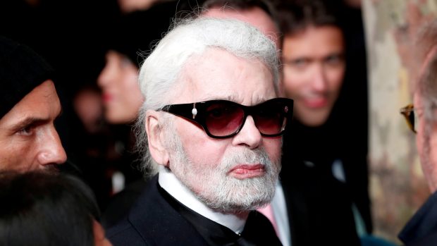 Karl Lagerfeld, umělecký ředitel módního domu Chanel, na snímku z listopadu 2018