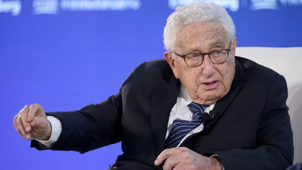 Americký politik a diplomat Henry Kissinger na ekonomickém fóru v Pekingu v listopadu 2019