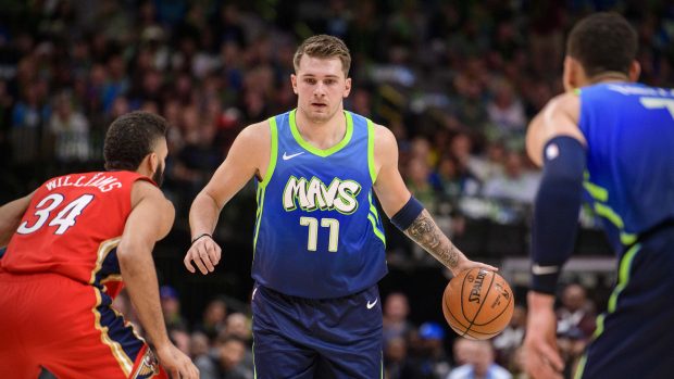 Luka Dončič v utkání Dallasu proti New Orleans