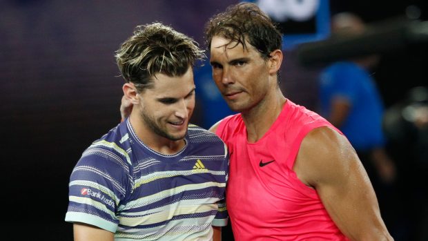 Tenista Dominic Thiem (vlevo) porazil ve čtvrtfinále Australian Open světovou jedničku Rafaela Nadala (vpravo).