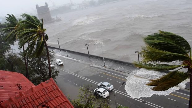 Potopená loď přepravovala dělníky na ropnou plošinu