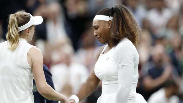 Serena Williamsová vzdává utkání prvního kola Wimbledonu