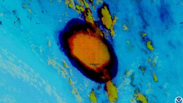 Erupce sopky Hunga Tonga - Hunga Ha’apai zaznamenaná satelitem