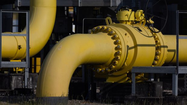 Kompresní stanice plynu, součást polského úseku ropovodu Jamal, který spojuje Rusko se západní Evropou, je ve vlastnictví společného podniku Gazprom a PGNiG