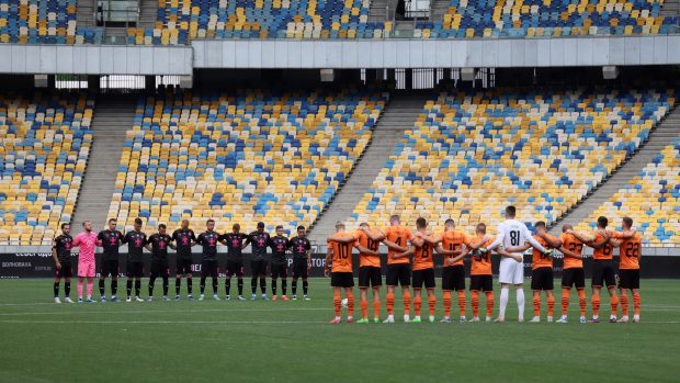 Fotbalisté Šachtaru Doněck nastoupili k ligovému utkíní proti Metalistu Charkov