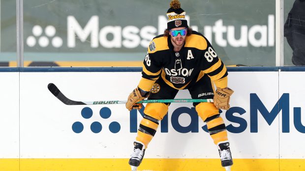 David Pastrňák při bostonském Winter Classic