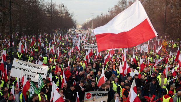 Protesty polských farmářů ve Varšavě