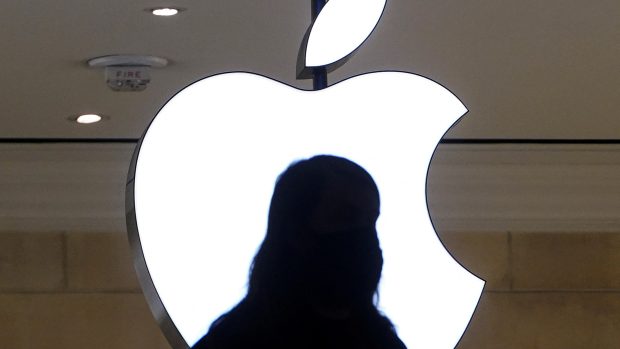 Apple argumentuje v případě neuvedení nových funkcí své umělé inteligence v Evropě nejistotou v oblasti regulace v souvislosti s nařízením EU o digitálních trzích