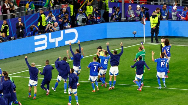 Fotbalisté Itálie začali obhajobu titulu mistrů Evropy vítězstvím 2:1 nad Albánií