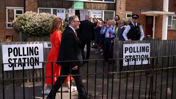 Lídr labouristé Keir Starmer při britských parlamentních volbách