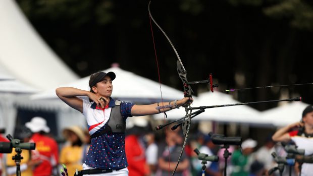 Lukostřelkyně Marie Horáčková při kvalifikaci na olympijských hrách v Paříži