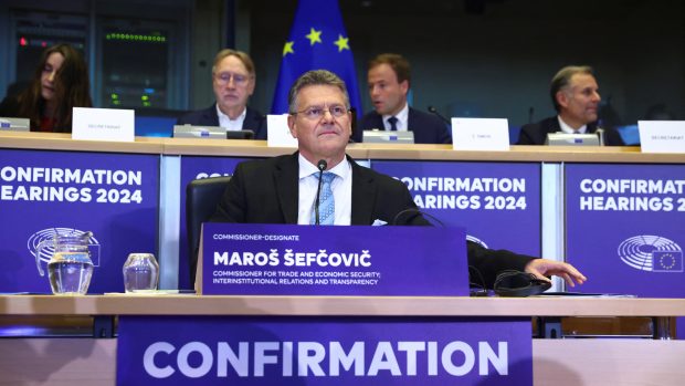 Slovenský kandidát na eurokomisaře Maroš Šefčovič při takzvaném grilování před europoslanci