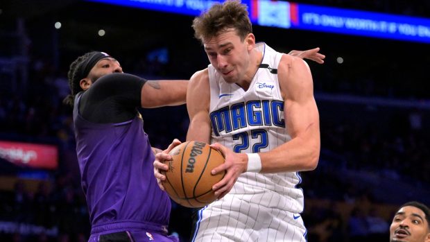 Franz Wagner z Orlanda zaznamenal v duelu NBA proti Los Angeles Lakers 37 bodů