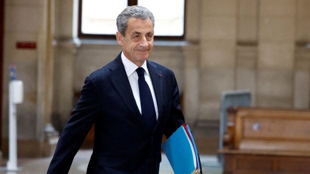 Bývalý francouzský prezident Nicolas Sarkozy u soudu v listopadu 2023