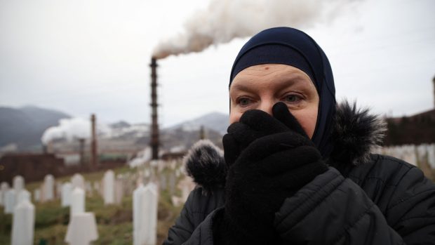 Společnost v Bosně a Hercegovině se potýká se řadou problémů. V některých místech řeší i silně znečištěné ovzduší