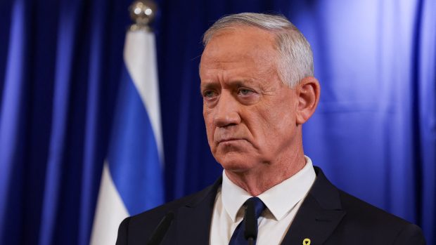 Ministr Benny Ganc opouští izraelský válečný kabinet Benjamina Netanjahua