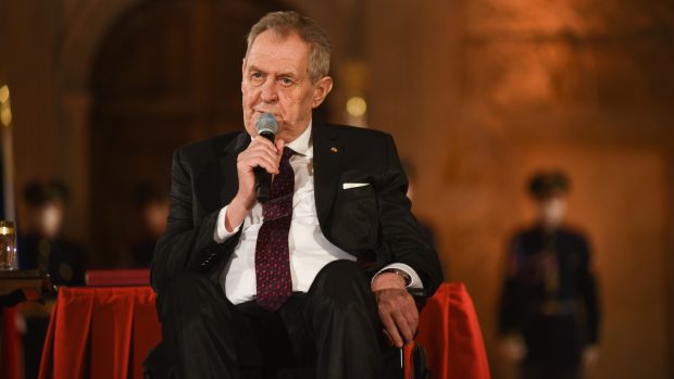 Prezident Miloš Zeman při předávání státních vyznamenání