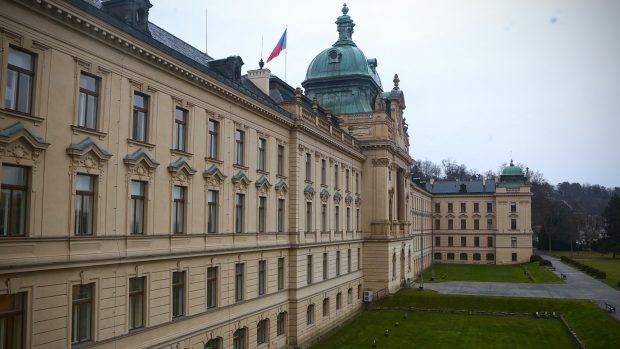 Strakova akademie, sídlo vlády