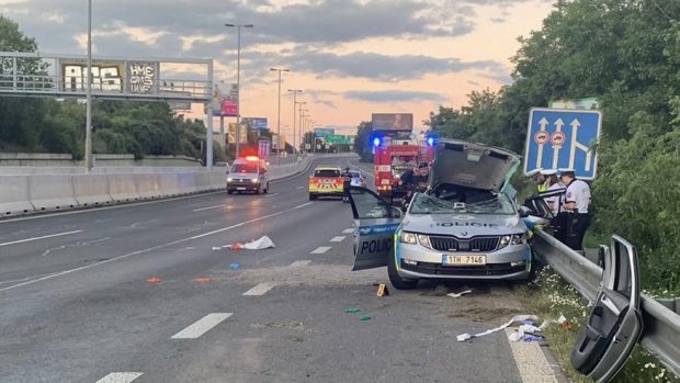 Během vážné dopravní nehody zemřel dvaatřicetiletý policista