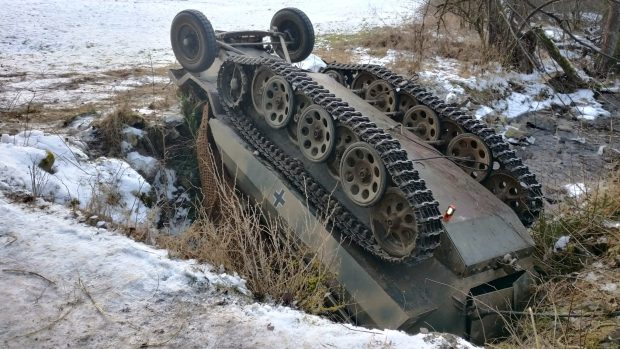 Při ukázce vojenské techniky u Horního Dvořiště zemřeli dva lidé