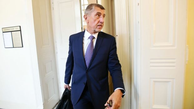 Tento týden se už Andrej Babiš k soudu nevrátí, zítřejšímu setkání se svým synem se chce vyhnout