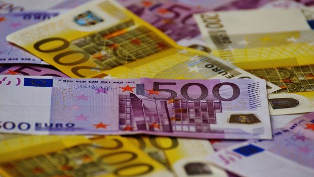 Euro, eura, peníze (ilustrační foto)