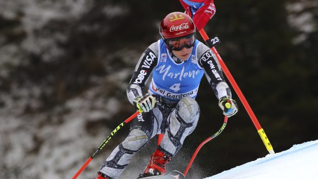 Ester Ledecká na závodě Světového poháru ve Val Gardeně.