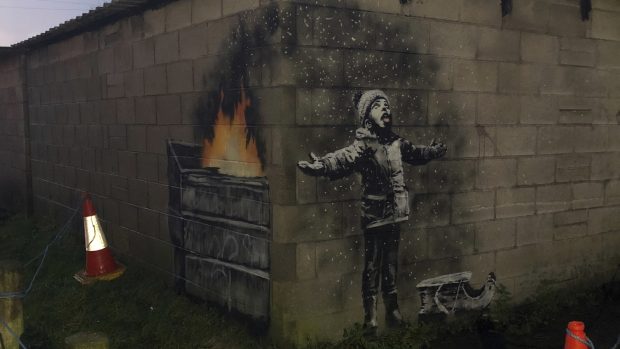 Banksy představil novou malbu, na které upozorňuje na znečištění ovzduší.