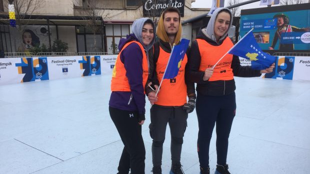 Bruslící asistenti – studenti z FTV Univ Priština.