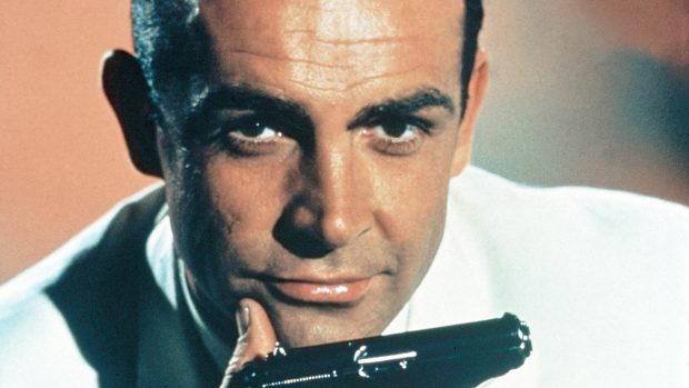 Sean Connery jako James Bond ve filmu Dr. No