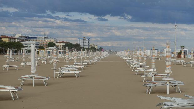 pláž v italském přímořském letovisku Bibione