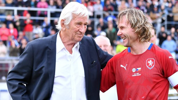 Trenér Karel Brückner a Pavel Nedvěd