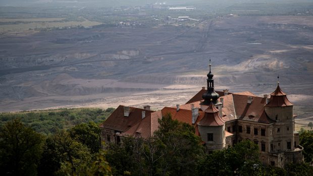 Dvojka českého šachového žebříčku podváděla na turnaji ve Francii