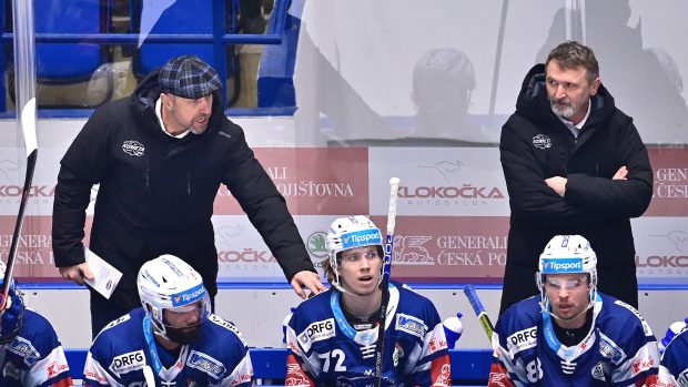 Trenéři hokejové Komety Brno Jaroslav Modrý (vlevo) a Patrik Martinec (vpravo)