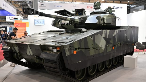 Bojové vozidlo CV90 od švédské firmy BAE Systems Hägglunds. Takových bude mít v roce 2030 česká armáda 246