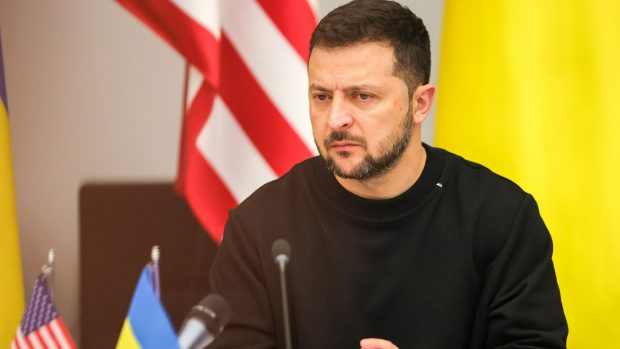 Ukrajinský prezident Volodymyr Zelenskyj na zasedání NATO